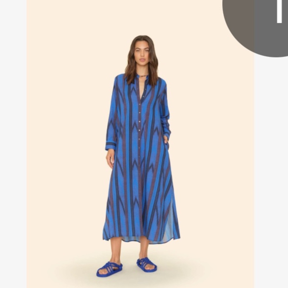 New with tags - XiRENA patterned dress - size S